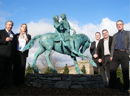 Pictured at the unveiling of 'The Wedding Couple' at An Grianan Hotel were, from left, Walter Figni (General Manager), Mandy Armstrong (Wedding Co-Ordinator), Pearse and Sean Callaghan (owners An Grianan) and Mauric Harron (sculptor).