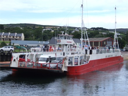 The Foyle Ferry departing Greencastle.