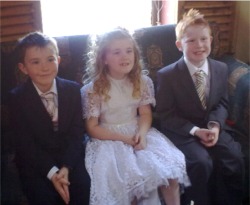 Aileen pictured with her cousins Seosamh McDaid, Drumfries, and Diarmuid McDaid, Illies, as part of the TV3 documentary.